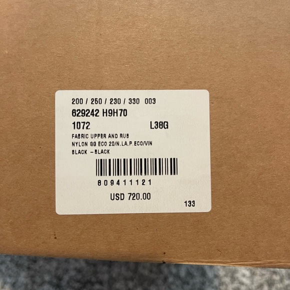 AUTHENTIC GUCCI TENNIS SHOES, SIZE 38 BLACK, EXCELLENT CONDITION, OG RECEIPT - Picture 7 of 9